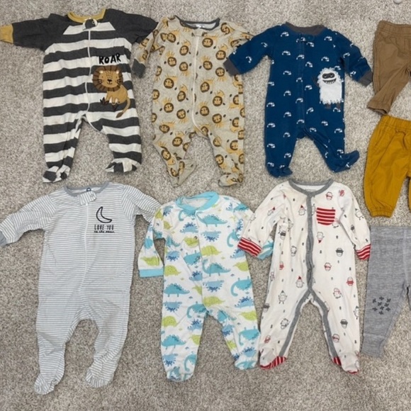 🔴Sale!!!•🔴 Pick any 4 items on the picture for $12 - All size 0-3 months - Picture 2 of 3
